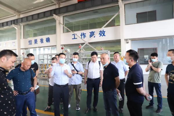 魯北地區(qū)銷售精英來遠(yuǎn)大閥門集團考察交流