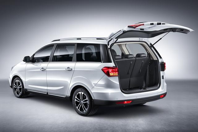 比速品牌正式發(fā)布 新車M3/T3預(yù)售6.19萬(wàn)起